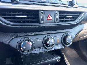 Miniature 23 Kia Forte Ex *Camera *Carplay *Volant/Sièges Chauffants *Regulateur Vitesse 2023