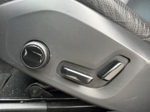 Miniature 9 Volvo XC60 T8 Plus version foncée hybride rechargeable TIe 2024