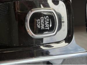 Miniature 17 Volvo XC60 T8 Plus version foncée hybride rechargeable TIe 2024