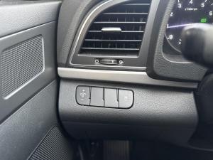 Miniature 14 Hyundai Elantra Le * Sièges Chauff * Caméra * Cruise * Bluetooth * 2018