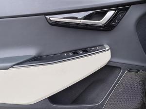 Miniature 17 Kia EV6 Gt-Line 2 * Awd * 320Hp * Cuir * Toit * Bi-Zone * Harman Kardon * 2024