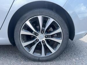 Miniature 7 Hyundai Elantra GT Elantra Gt 2018