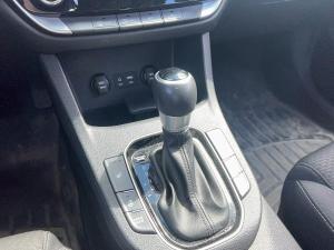 Miniature 22 Hyundai Elantra GT Elantra Gt 2018
