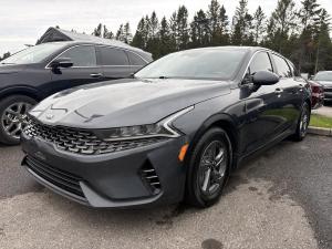 2021 Kia K5 LX, Bancs chauffant - Image 1