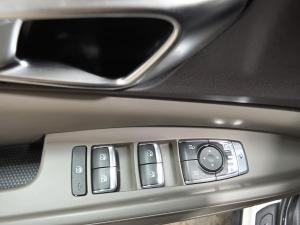 Miniature 27 Kia Carnival  2025