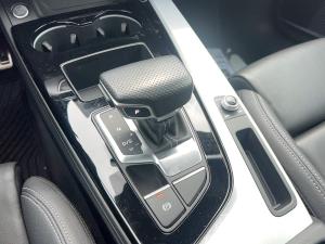 Miniature 42 Audi A5 Technik *CUIR *TOIT *CAMERA *CARPLAY *VOLANT/SIÈGES CHAUFFANTS *REGULATEUR VITESSE ADAPTATIF 2024