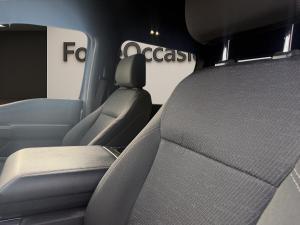 Miniature 8 Ford F-150 XLT cabine SuperCrew 4RM caisse de 6,5 pi 2023