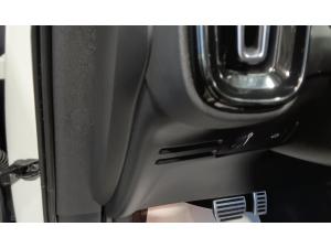 Miniature 19 Volvo XC40 T5 R-Design* AWD* SIEGES CHAUFFANTS* AC* CRUISE* CAMERA* 2020