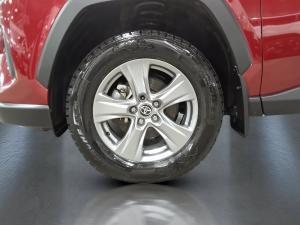 Miniature 12 Toyota Rav4 Xle * Awd * Toit * Carplay * Bi-Zone * Volant Chauff * 2024