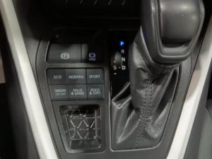 Miniature 21 Toyota Rav4 Xle * Awd * Toit * Carplay * Bi-Zone * Volant Chauff * 2024