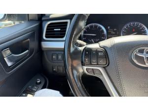 Miniature 17 Toyota Highlander Xle Awd *V6 *Toit *Cuir *Gps *8 Pass *Caméra *Bizone 2019