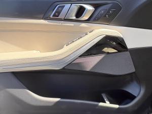 Miniature 20 BMW X5 M50i * AWD * TWIN-TURBO * CUIR * TOIT * BI-ZONE * CAMÉRA 360° * 2020
