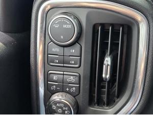 Miniature 14 Chevrolet Silverado 1500 LT Trail Boss cabine multiplace 4RM 157 po 2020