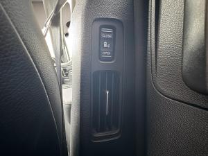 Miniature 24 Honda Odyssey Touring * V6 * 280Hp * Cuir * Toit * Bi-Zone * Sièges Ventilés * 2026