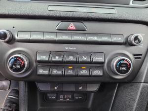 Miniature 14 Kia Sportage EX Tech avec Noir 4 portes TI 2017