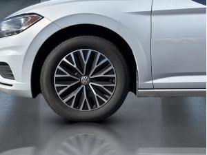 Miniature 5 Volkswagen Jetta Highline *Cuir *Bizone *Toit *Carplay *Camera *Siege Chauffant 2019