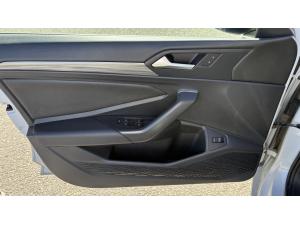 Miniature 10 Volkswagen Jetta Highline *Cuir *Bizone *Toit *Carplay *Camera *Siege Chauffant 2019