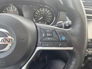 Miniature 16 Nissan Rogue Sv *Awd *Carplay *Camera *Cruise *Siege/Volant Chauffant 2019