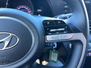 Miniature 10 Hyundai Elantra Essential* Sieges Chauffants* Carplay* Camera* 2021