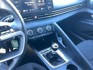 Miniature 17 Hyundai Elantra Essential* Sieges Chauffants* Carplay* Camera* 2021