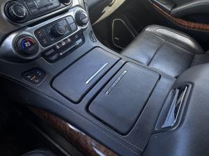 Miniature 18 Chevrolet Tahoe Premier * 4X4 * V8 * 420Hp * Cuir * Toit * Bose * Sièges Ventilés * 2019