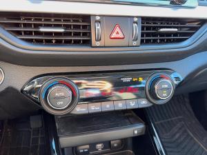 Miniature 15 Kia Forte Ex Premium* Toit* Carplay* Volant Chauffant* Bizone* 2024