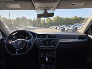 Miniature 8 Volkswagen Tiguan Comfortline *Toit Pano *Siege Chauffant *Cuir *Camera 2020