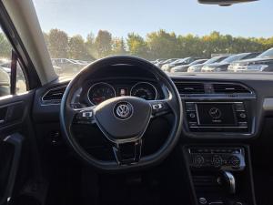 Miniature 9 Volkswagen Tiguan Comfortline *Toit Pano *Siege Chauffant *Cuir *Camera 2020