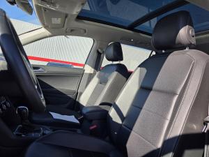 Miniature 14 Volkswagen Tiguan Comfortline *Toit Pano *Siege Chauffant *Cuir *Camera 2020