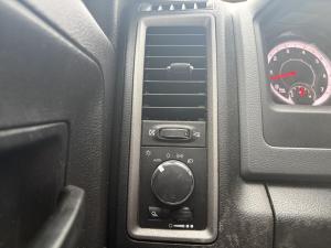 Miniature 16 RAM 1500 St * 4X4 * V8 * 395Hp * Caméra * Bluetooth * Sieges Chauff * 2018