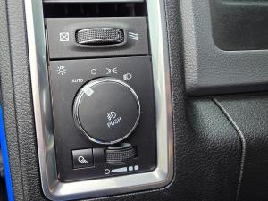 Miniature 21 RAM 2500 SLT cabine d'équipe 4x4 caisse de 6,4 pi 2018