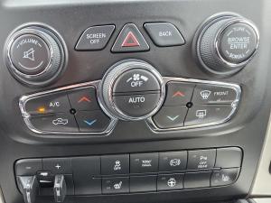 Miniature 26 RAM 2500 SLT cabine d'équipe 4x4 caisse de 6,4 pi 2018