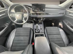 Miniature 15 Mitsubishi Outlander PHEV Le S-Awc - Phev - Économique - 7 Passagers 2024