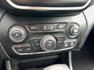 Miniature 16 Jeep Cherokee Sport* Sieges Chauffants* Camera* Cruise* 2021