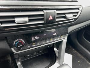 Miniature 17 Kia Seltos Sx* Awd* Cuir* Toit* Gps* Sieges Ventiles* Camera* 2021