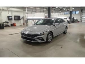 2026 Hyundai Elantra Essential* Sieges Chauffants* Carplay* Camera* - Image 1