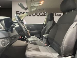 Miniature 6 Kia Rondo Lx * Sièges Chauff * Bluetooth * Cruise * Radio * A/C * 2016