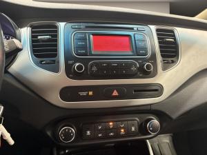Miniature 17 Kia Rondo Lx * Sièges Chauff * Bluetooth * Cruise * Radio * A/C * 2016