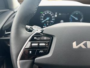 Miniature 8 Kia Niro Sx* Cuir* Toit* Gps* Sieges Ventiles* Bizone* 2024