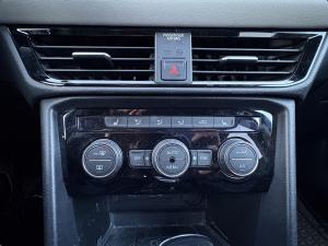 Miniature 17 Volkswagen Taos Comfortline * Awd * Camera * Carplay * Volant Chauff * 2023