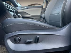 Miniature 20 Volkswagen Taos Comfortline * Awd * Camera * Carplay * Volant Chauff * 2023