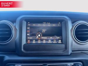 Miniature 12 Jeep Gladiator Sport S 4x4 2020