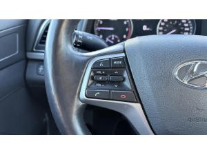 Miniature 12 Hyundai Elantra Gl *Carplay *Camera *Siege/Volant Chauffant *Cruise 2017