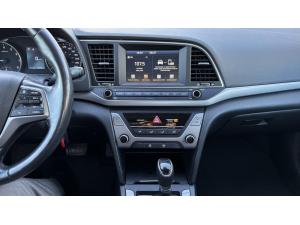 Miniature 17 Hyundai Elantra Gl *Carplay *Camera *Siege/Volant Chauffant *Cruise 2017