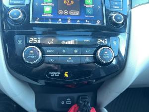 Miniature 16 Nissan Qashqai Sv* Awd*  Toit* Sieges Chauffants* Camera* 2023