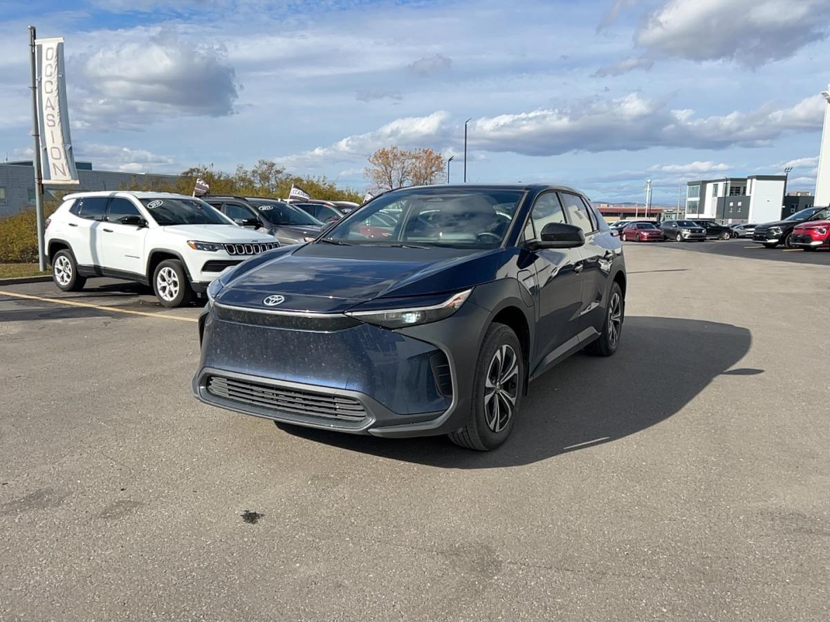 Image 1 Toyota BZ4X Xle* Awd* Toit* Sieges Chauffants* Camera* 2023