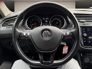Miniature 15 Volkswagen Tiguan Trendline * 4Motion * Camera * Carplay * Sièges Chauff * 2018