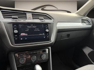 Miniature 17 Volkswagen Tiguan Trendline * 4Motion * Camera * Carplay * Sièges Chauff * 2018