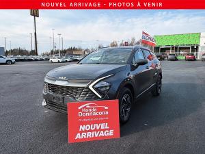 2024 Kia Sportage LX, Bancs chauffants, Bas kilométrage - Image 1