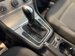 Miniature 18 Volkswagen Golf TDI Comfortline, Diesel, Bluetooth 2015